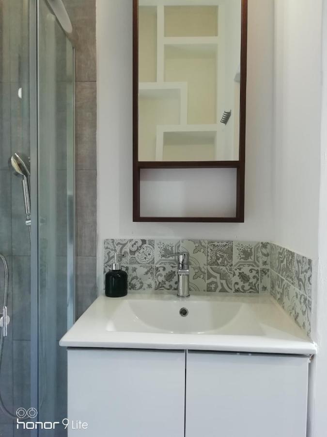 Myron Apartments Atenas Exterior foto